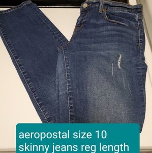 Aero size 10 reg skinny